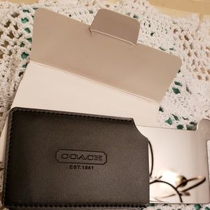 💲✂️COACH unbreakable pocket mirror w case